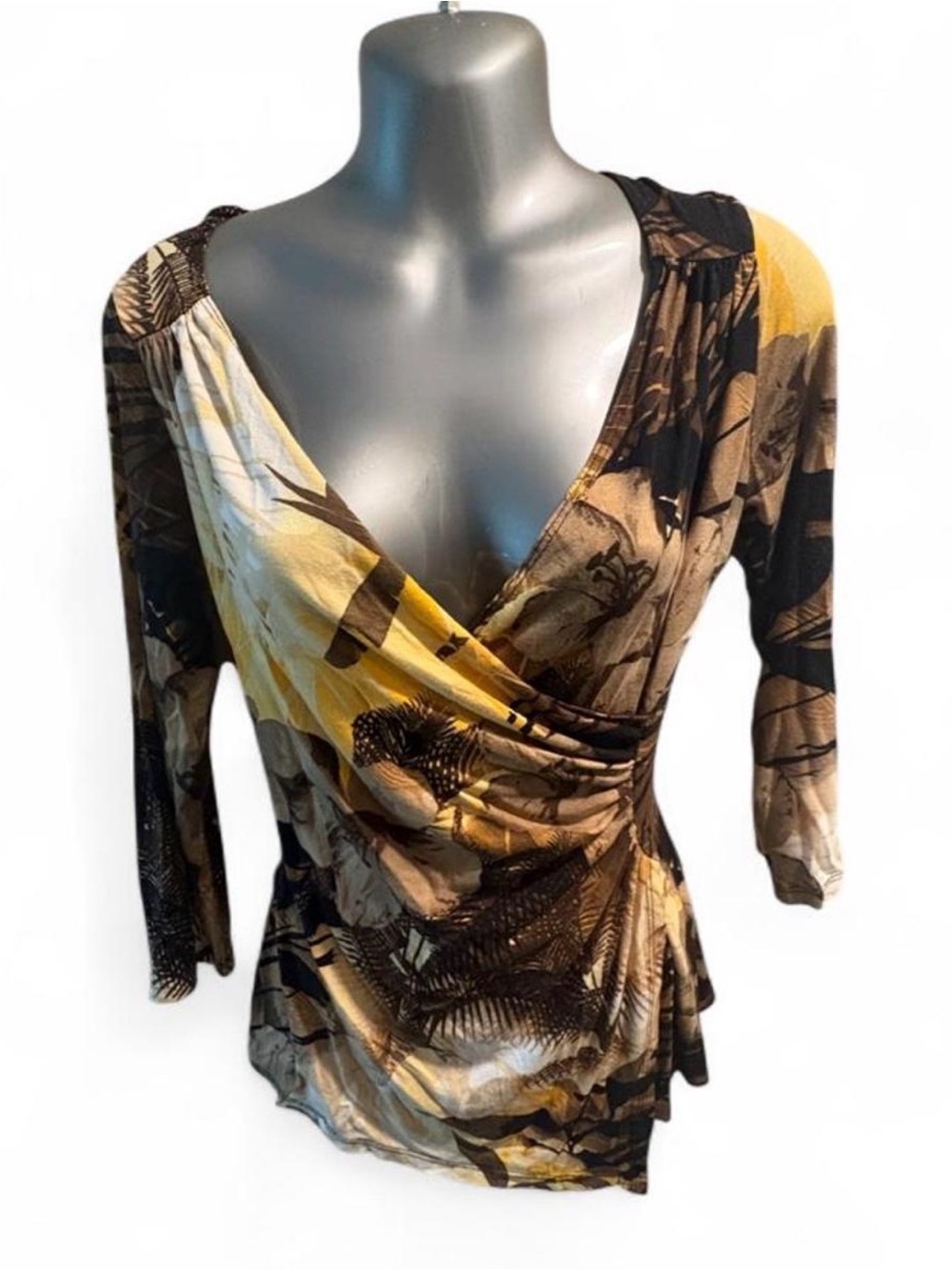 Beautiful Vintage Cache Women's Surplice Floral Print Wrap Top Sz L